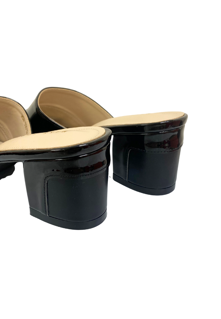 Dichro heels by Miss Suri - Black
